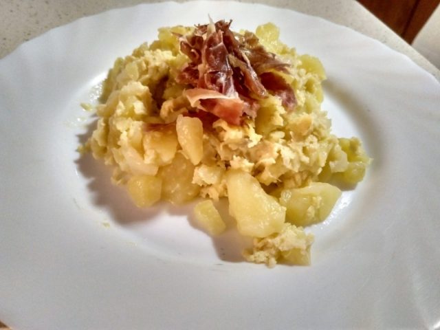 revuelto-jamón.jpg Revuelto de jamón.