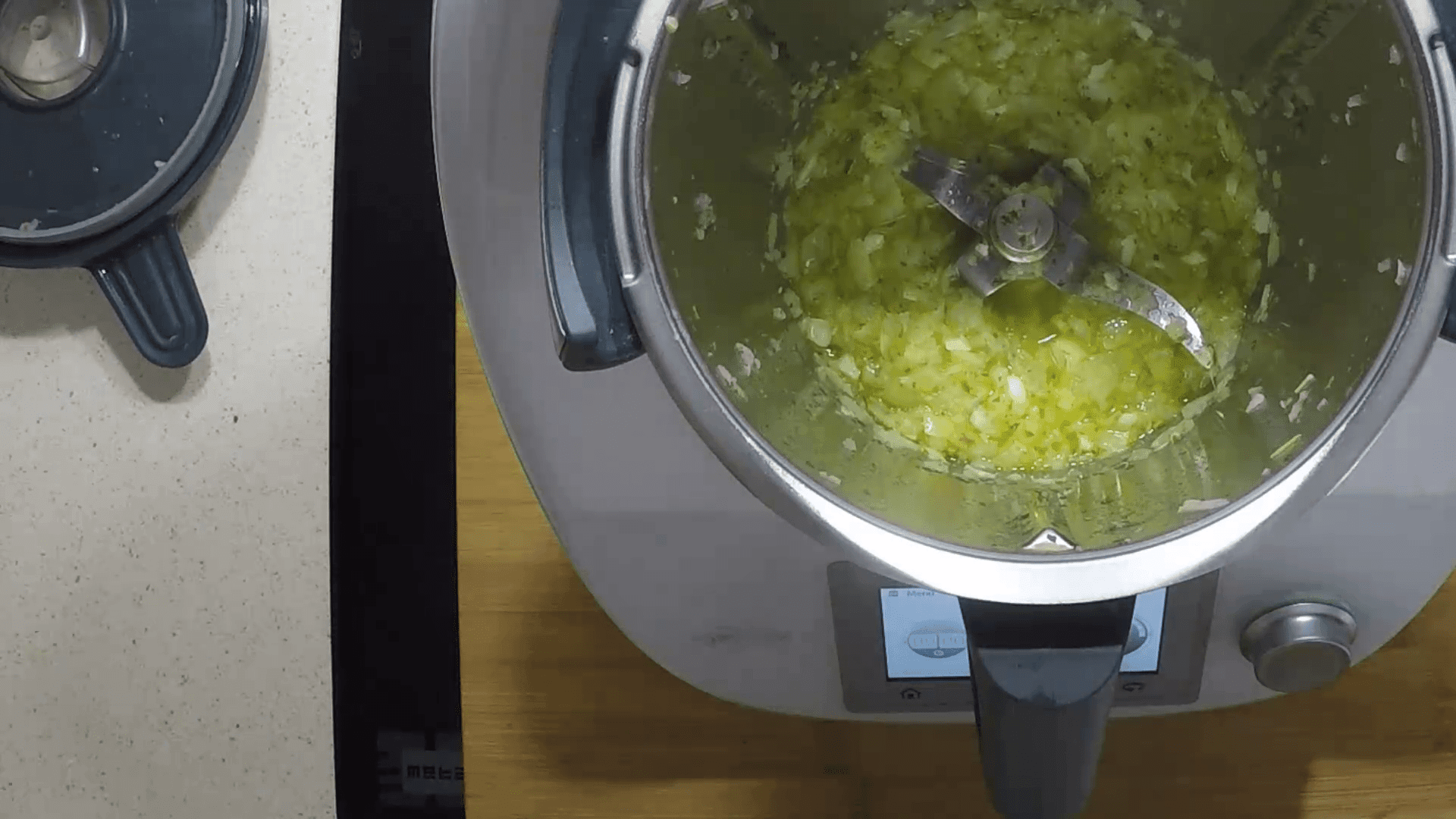 Sofreír cebolla en la Thermomix tm5