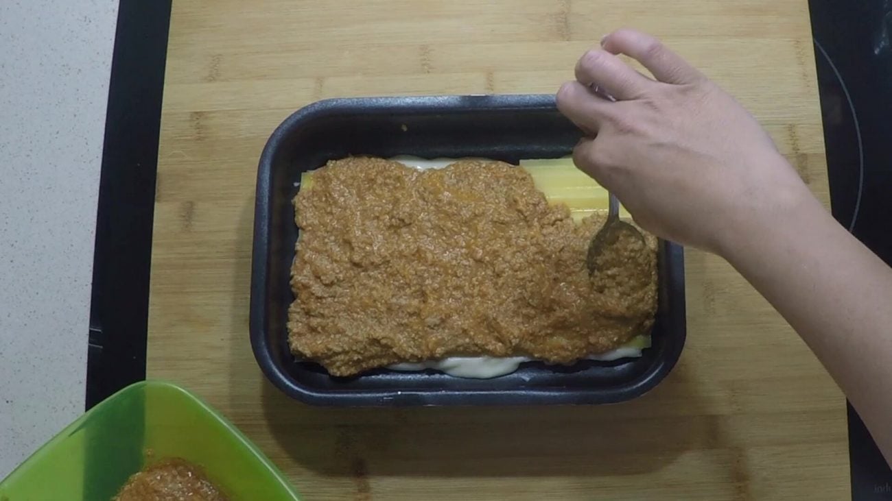 montar la carne para la lasaña boloñesa