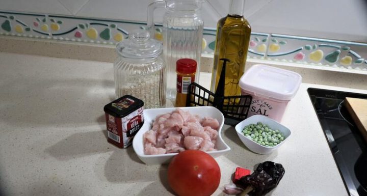 Qué ingredientes necesito para hacer arroz con pavo en Mambo