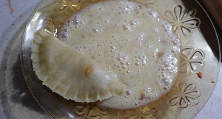 Hacer empanadillas con huevo