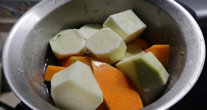 ¿Qué ingredientes necesito para hacer puré de calabaza?