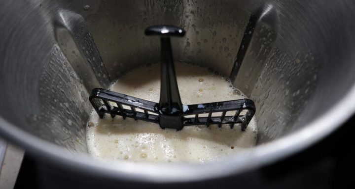 masa-bizcocho-casera Cómo preparar la masa de bizcocho casera