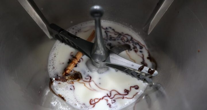 Hacer tarta de chocolate y galletas con Thermomix