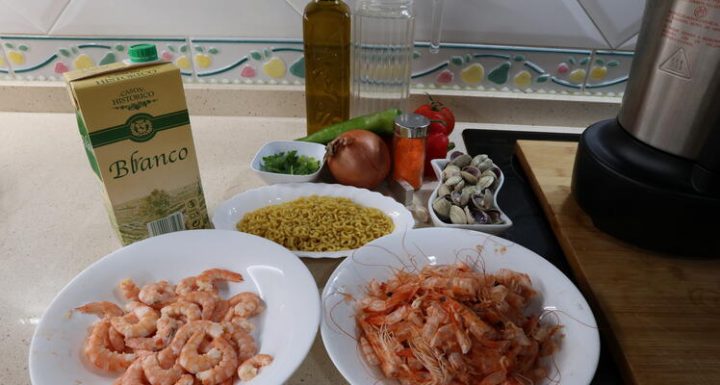Ingredientes para hacer fideuá con Mambo