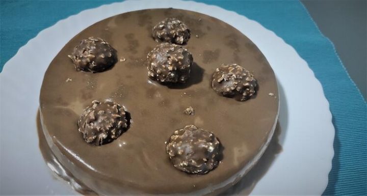 Cómo hacer la receta de tarta de Ferrero