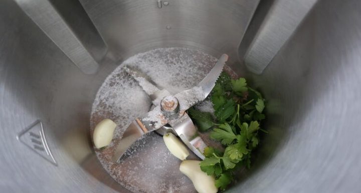 Cómo hacer salsa verde con Mambo