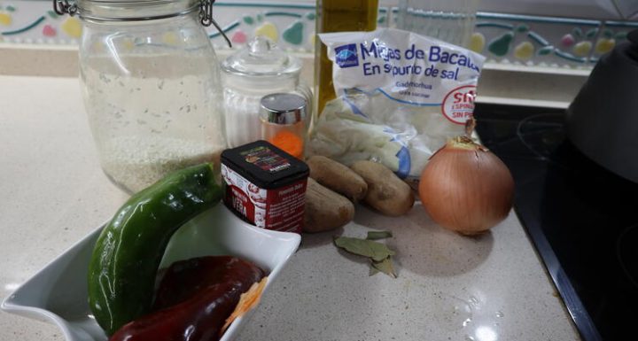 Ingredientes necesarios para hacer el arroz con bacalao en Mycook
