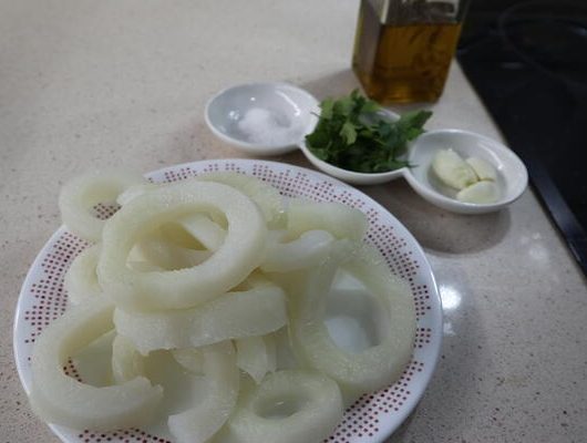 Cómo hacer ingredientes para hacer calamares con salsa verde en Mambo