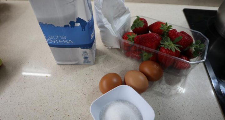 ingredientes-natillas-fresas-thermomix Ingredientes para hacer natillas de fresas con Thermomix