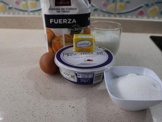 Ingredientes necesarios para hacer brioche de mascarpone