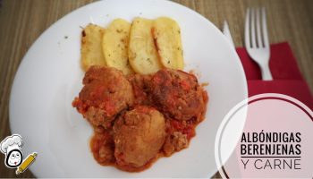 Receta de albóndigas con berenjenas y carne picada en salsa de tomate con Mambo