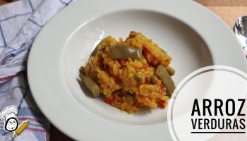 Cómo hacer la receta de arroz con verduras en Mambo Cecotec