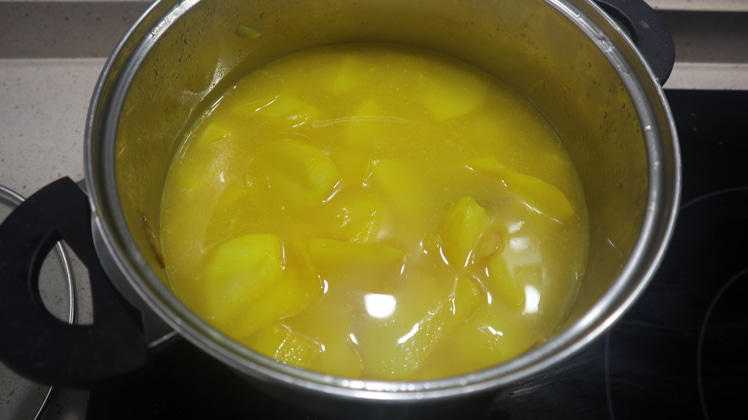 coccion patatas agua guiso huevo casero