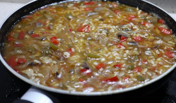 Echamos a cocer el arroz