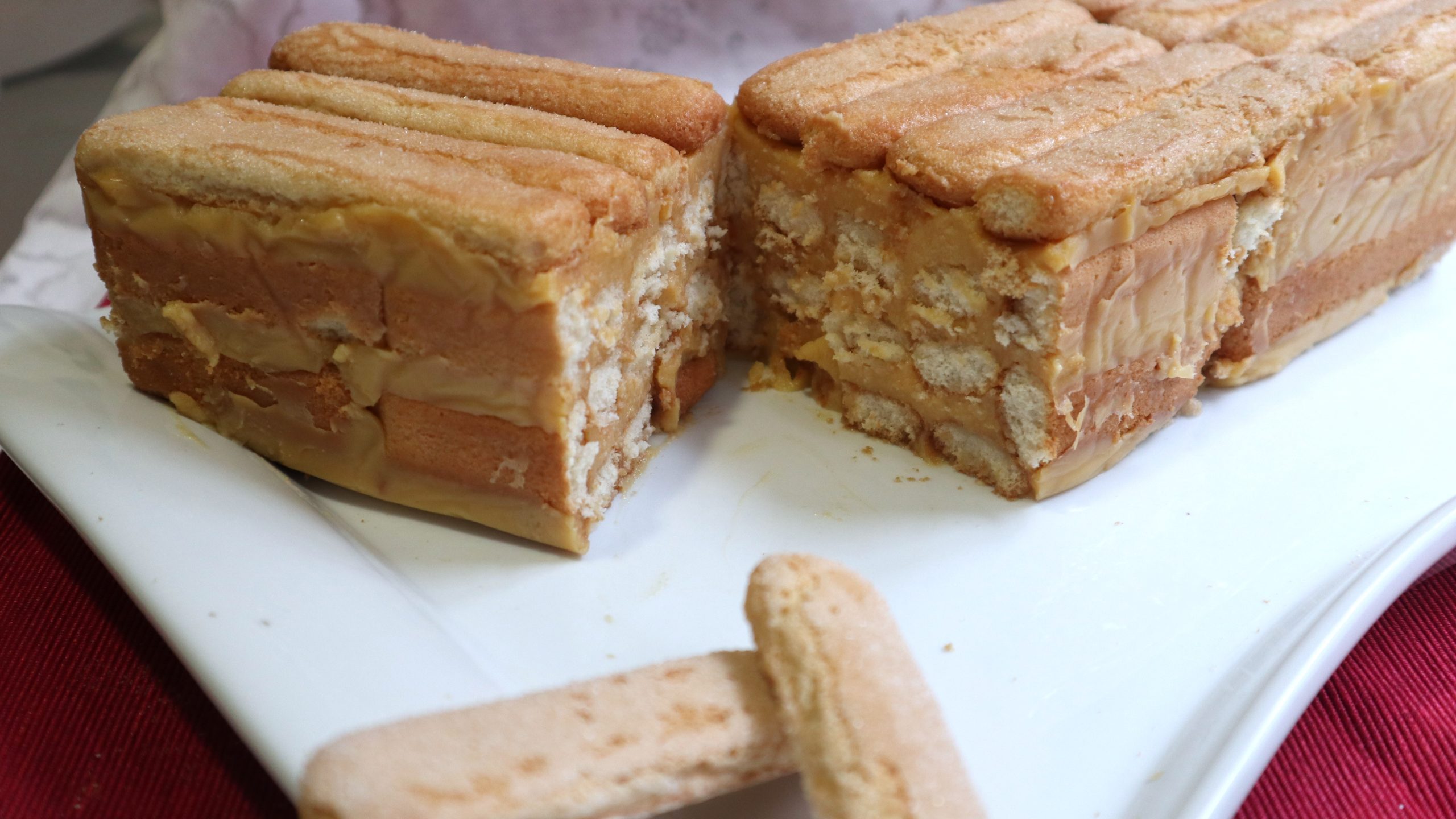 corte-tarta-flan-turron-lista-servir corte tarta flan turron lista servir