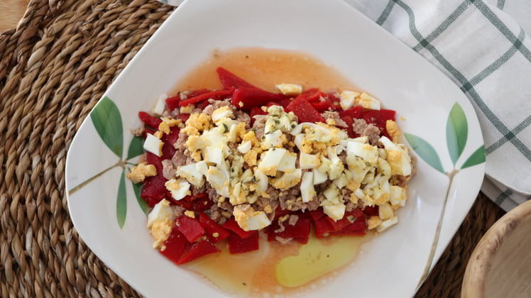 Como hacer la ensalada fácil de pimiento del piquillo