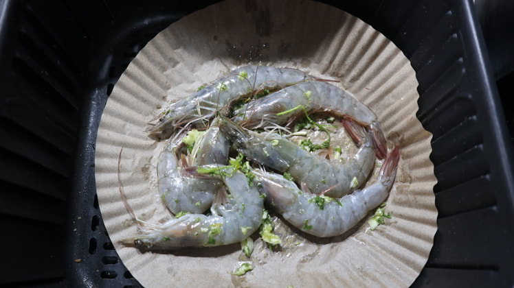 gambones-recipiente-freidora-sin-aceite-machado-encima gambones recipiente freidora sin aceite machado encima