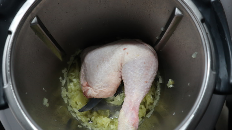 guiso-pollo-garbanzos-preparacion-thermomix guiso pollo garbanzos preparacion thermomix