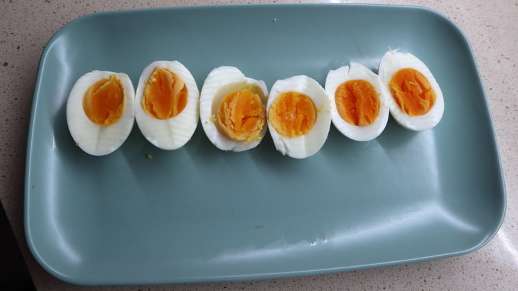 huevos-duros-pelados-cortados-thermomix huevos duros pelados cortados thermomix