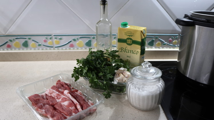 ingredientes carne lagarto ajillo olla electrica facil