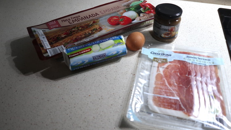 ingredientes empanada queso cabra cebolla jamon receta casera