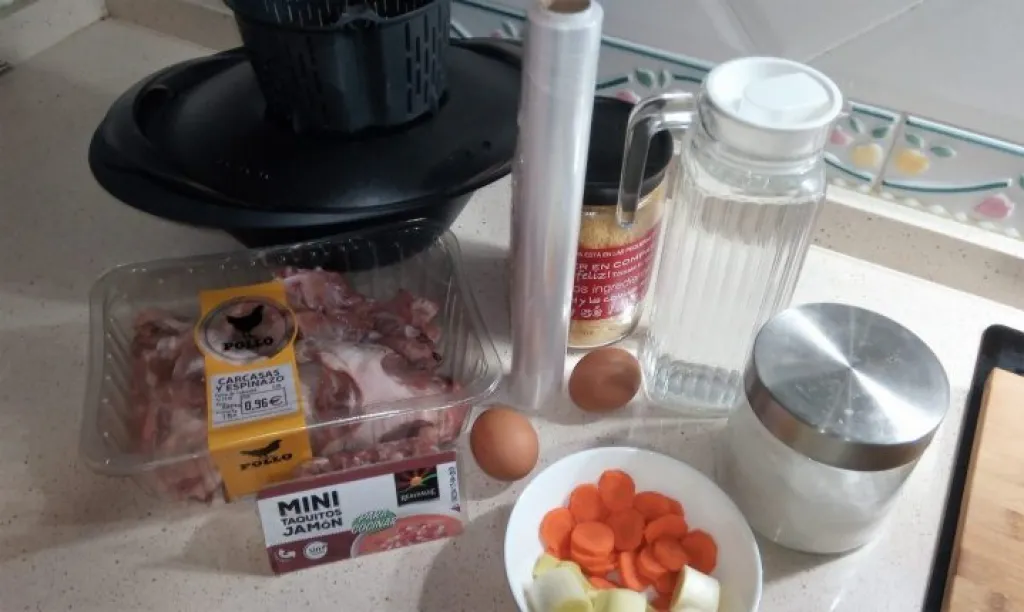 ingredientes-sopa-de-picadilo-puerro ingredientes sopa de picadilo puerro