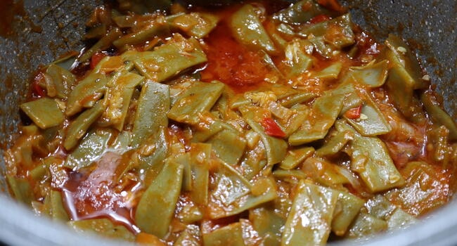 Como elaborar la receta de judías verdes con pisto casero