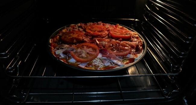 Horneamos nuestra pizza durante 25 minutos