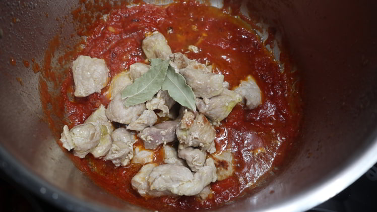 olla carne magra cebolla salsa tomate receta casera