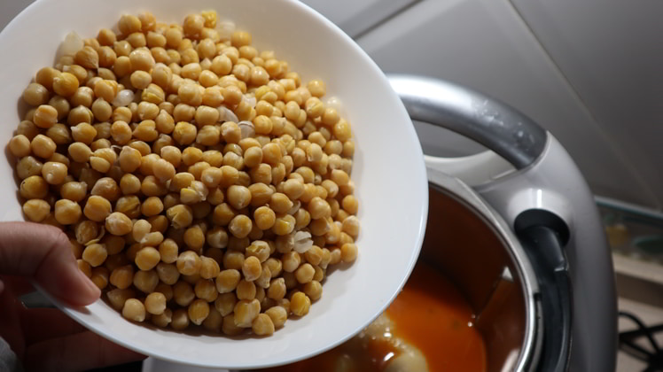 paso-a-paso-guiso-garbanzos-pollo-thermomix paso a paso guiso garbanzos pollo thermomix