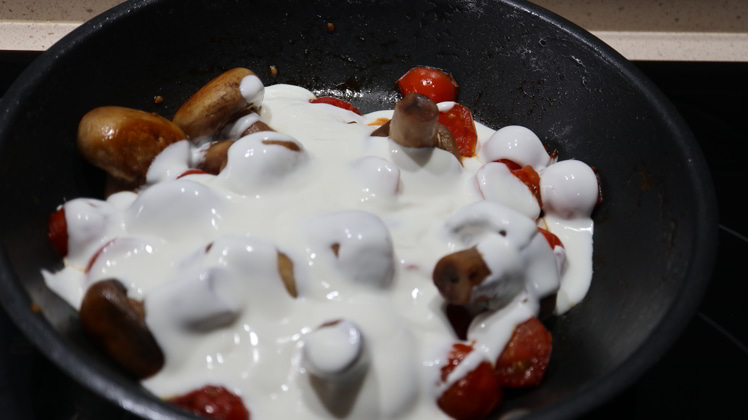 poner la nata y cocinar