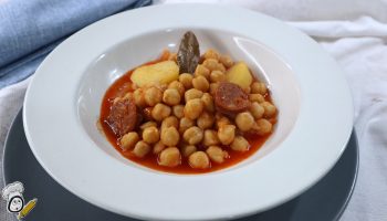 receta garbanzos chorizo patatas mambo cecotec