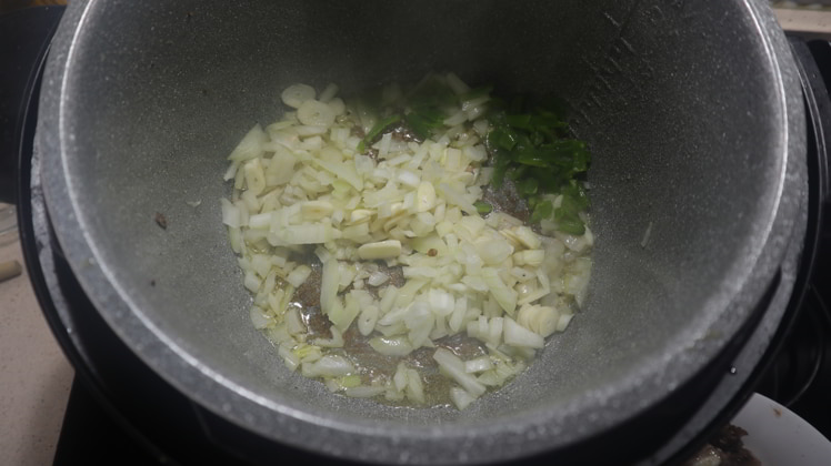 sofriendo verduras olla gm