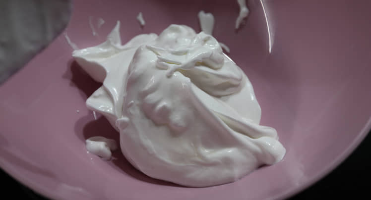 Hacemos el merengue y reservamos